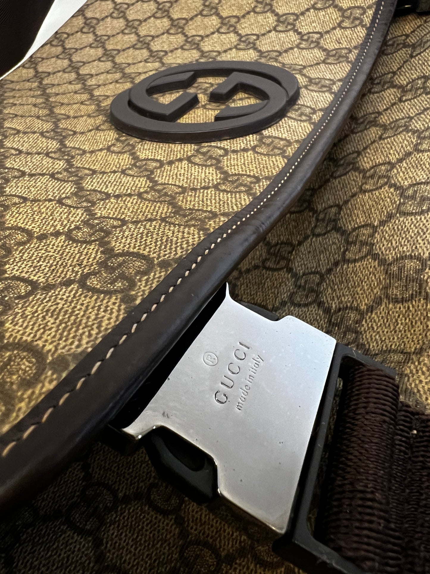 Gucci Interlocking G Beige Pre Owned