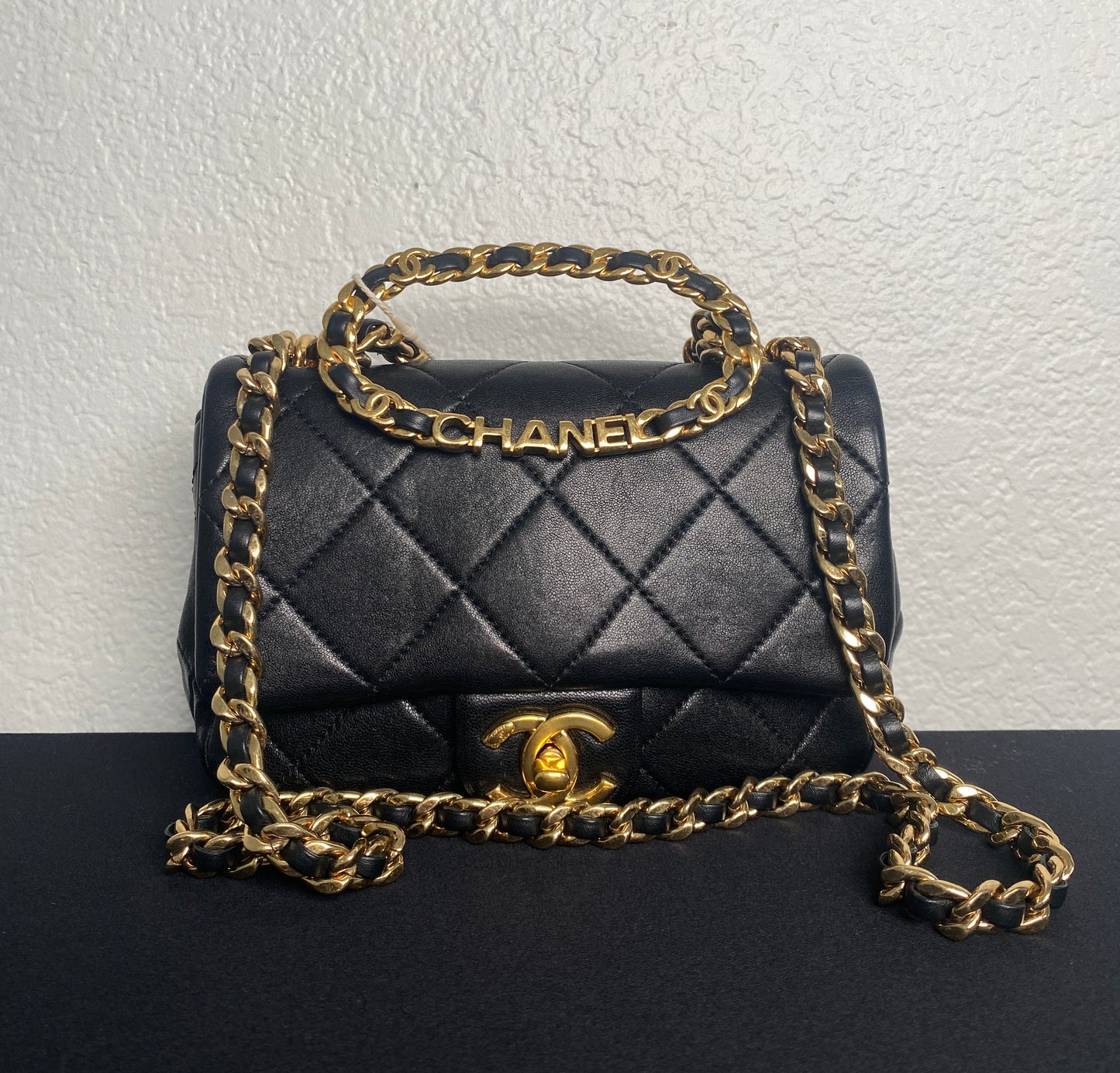 Chanel Quilted Lambskin Oval Logo Chain Top Handle Flap Crossbody Bag