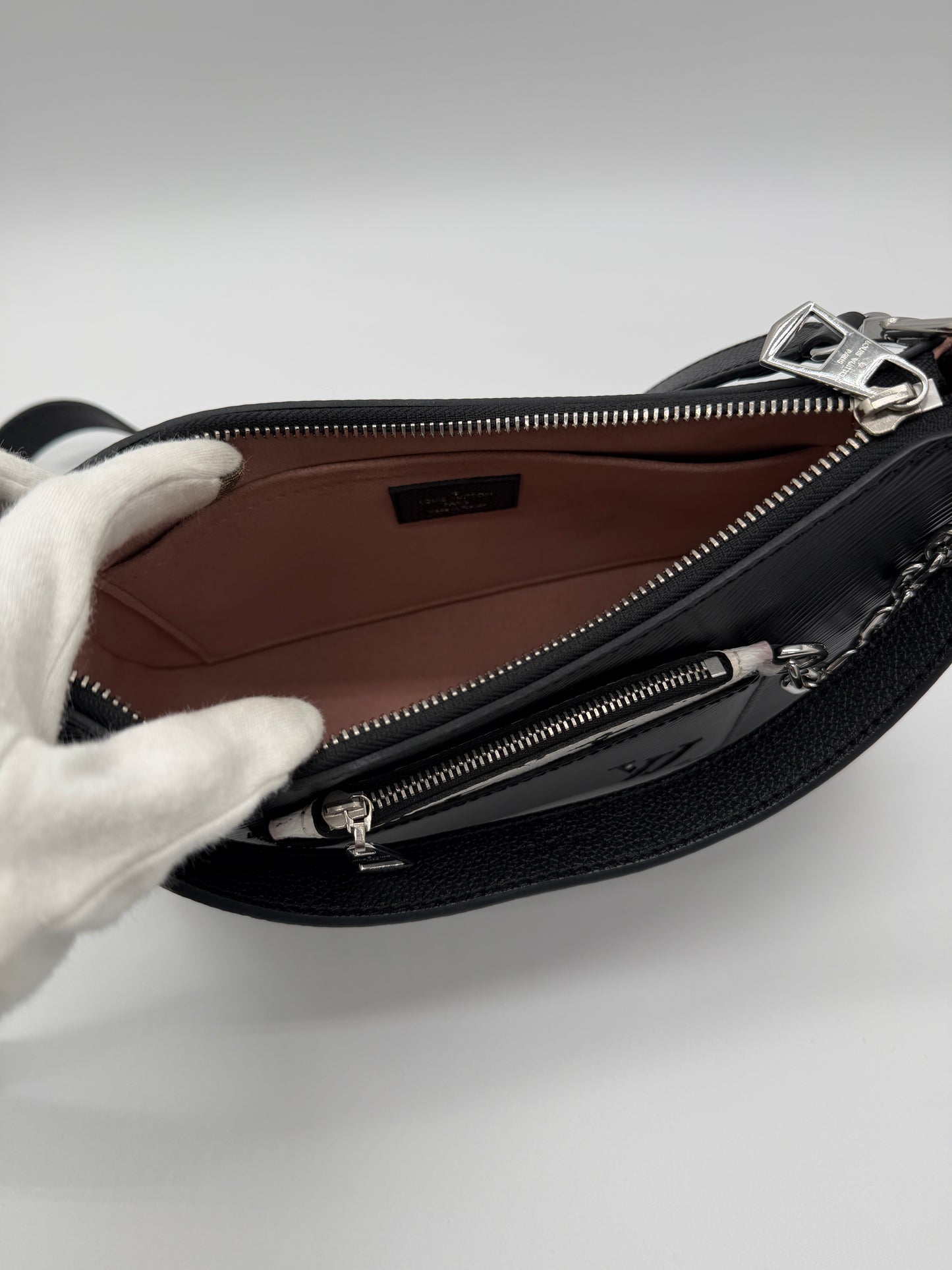 Louis Vuitton Marelle Black Epi Leather Handbag lx854
