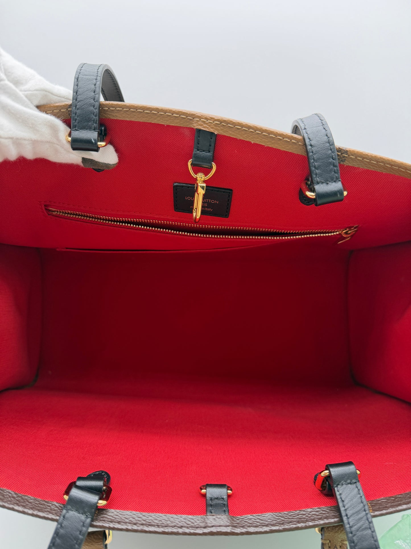 Louis Vuitton OnTheGo Monogram Giant Tote Bag