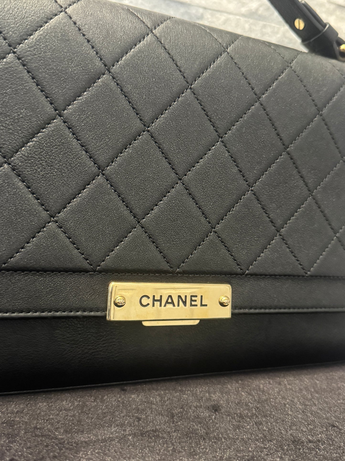 Chanel Black Calfskin Large Label Click Flap 2017