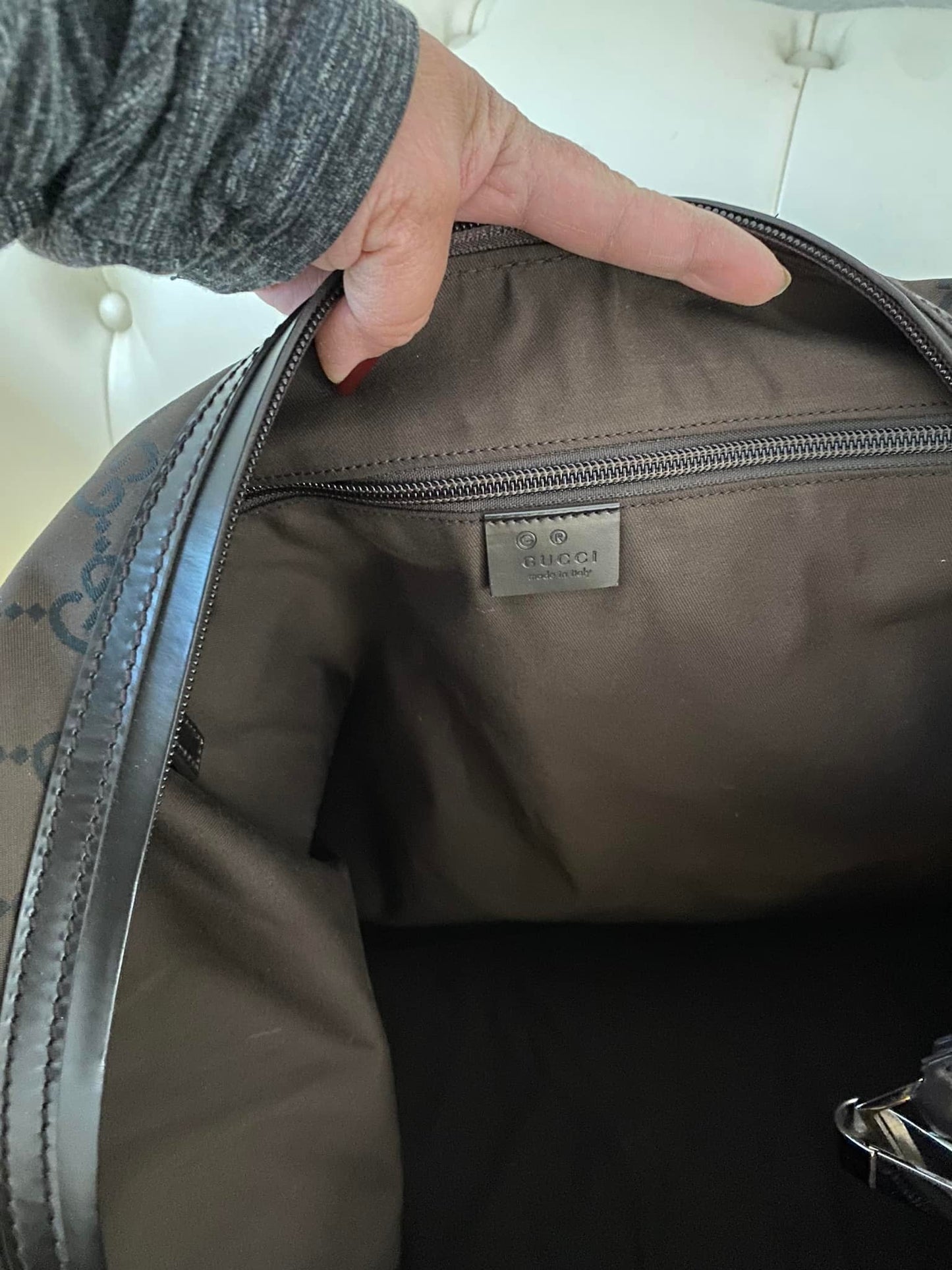 Extra Large GUCCI Signature Hobo Pre Owned