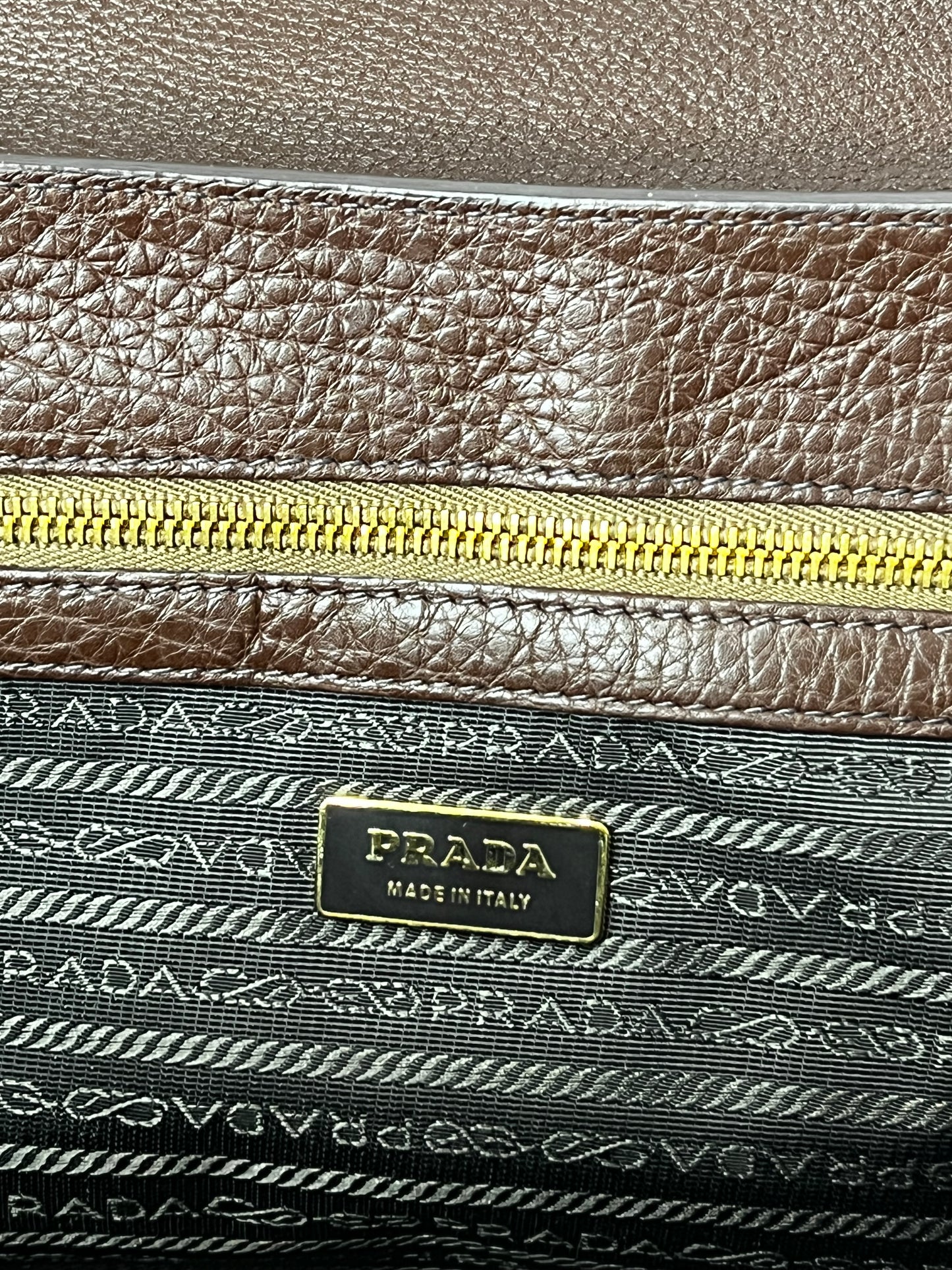 PRe Owned Prada Pattina Pushlock Satchel Vitello Daino Medium