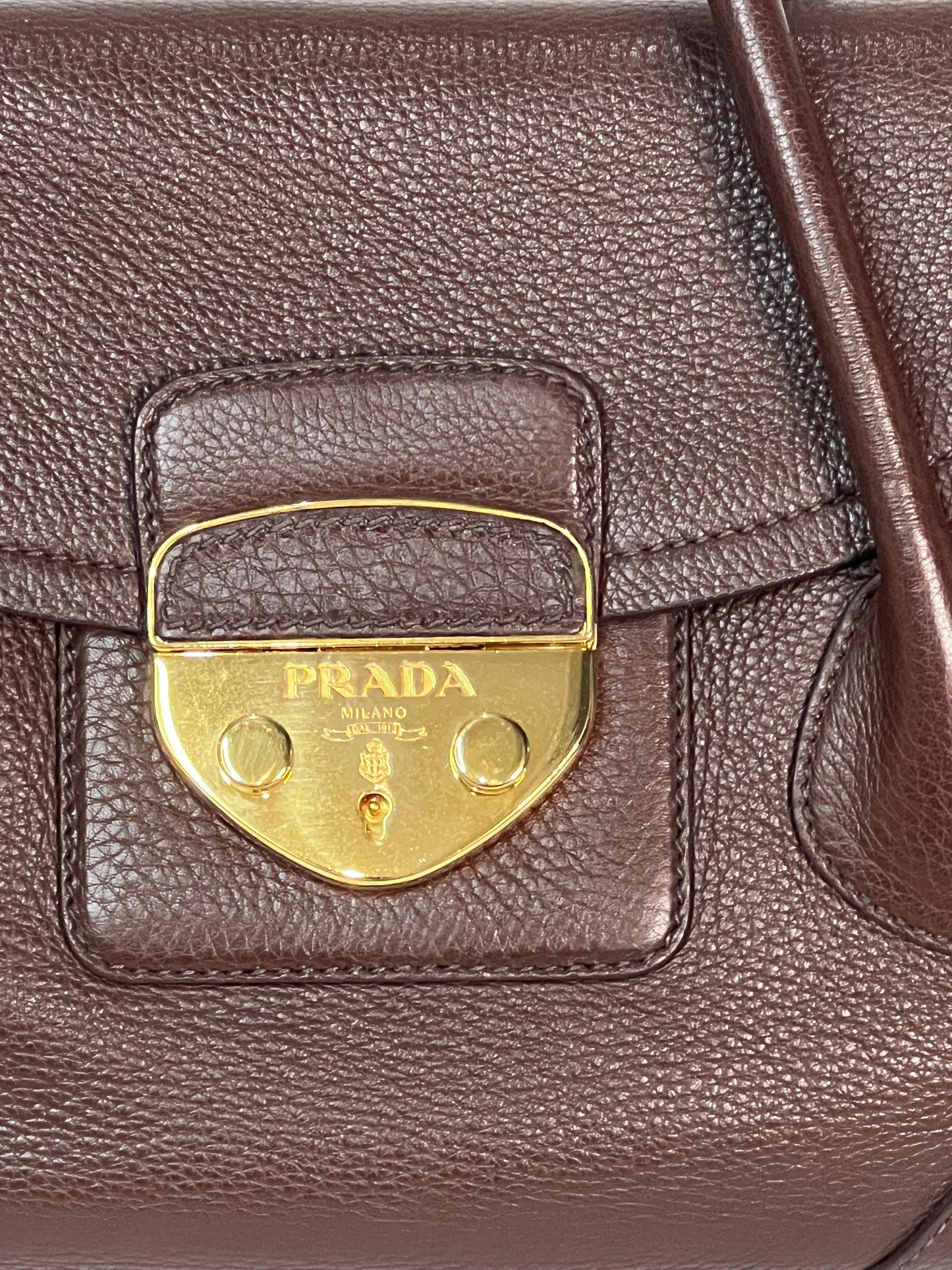 PRe Owned Prada Pattina Pushlock Satchel Vitello Daino Medium