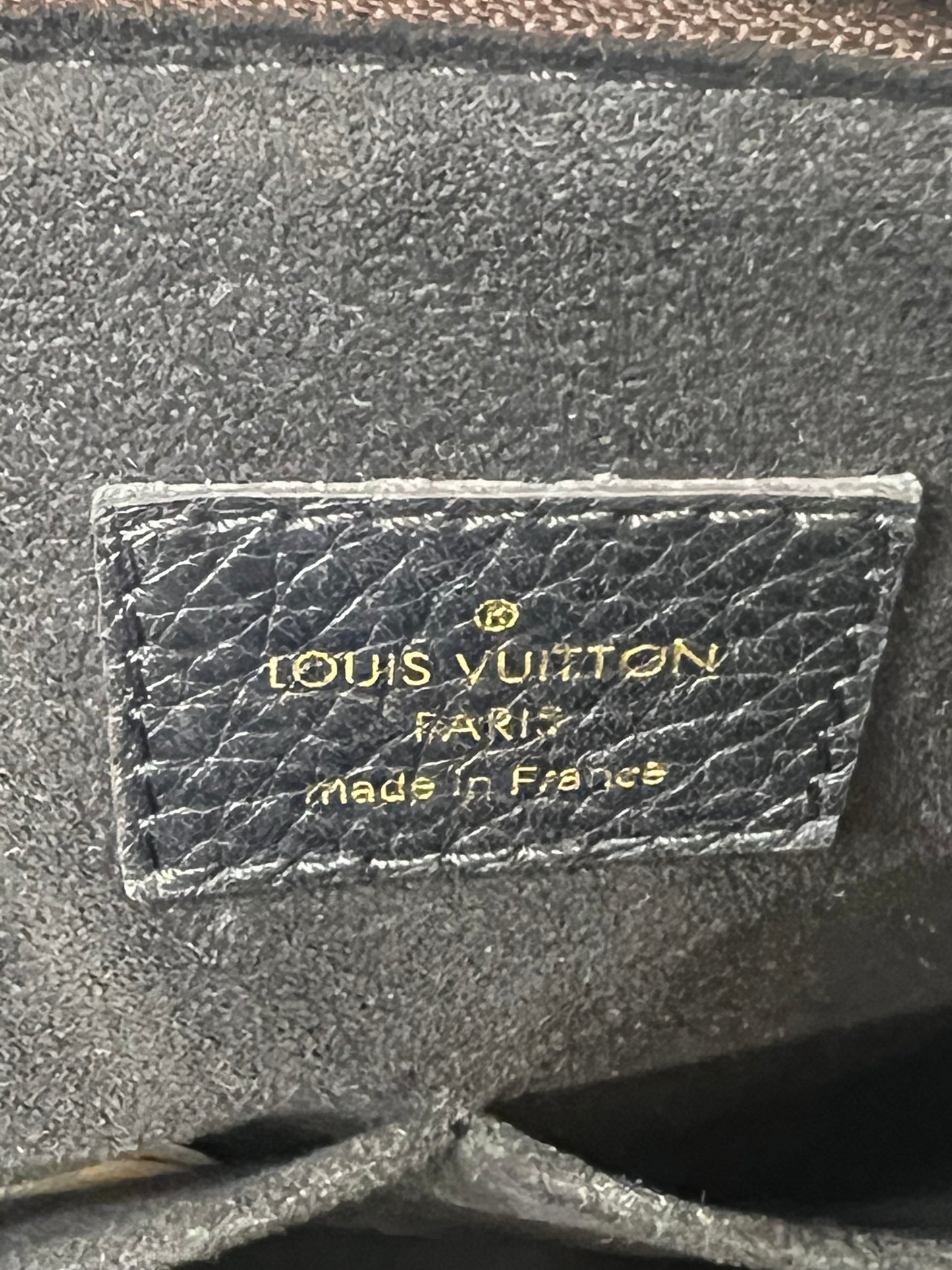 Pre Loved Louis Vuitton Retiro Handbag