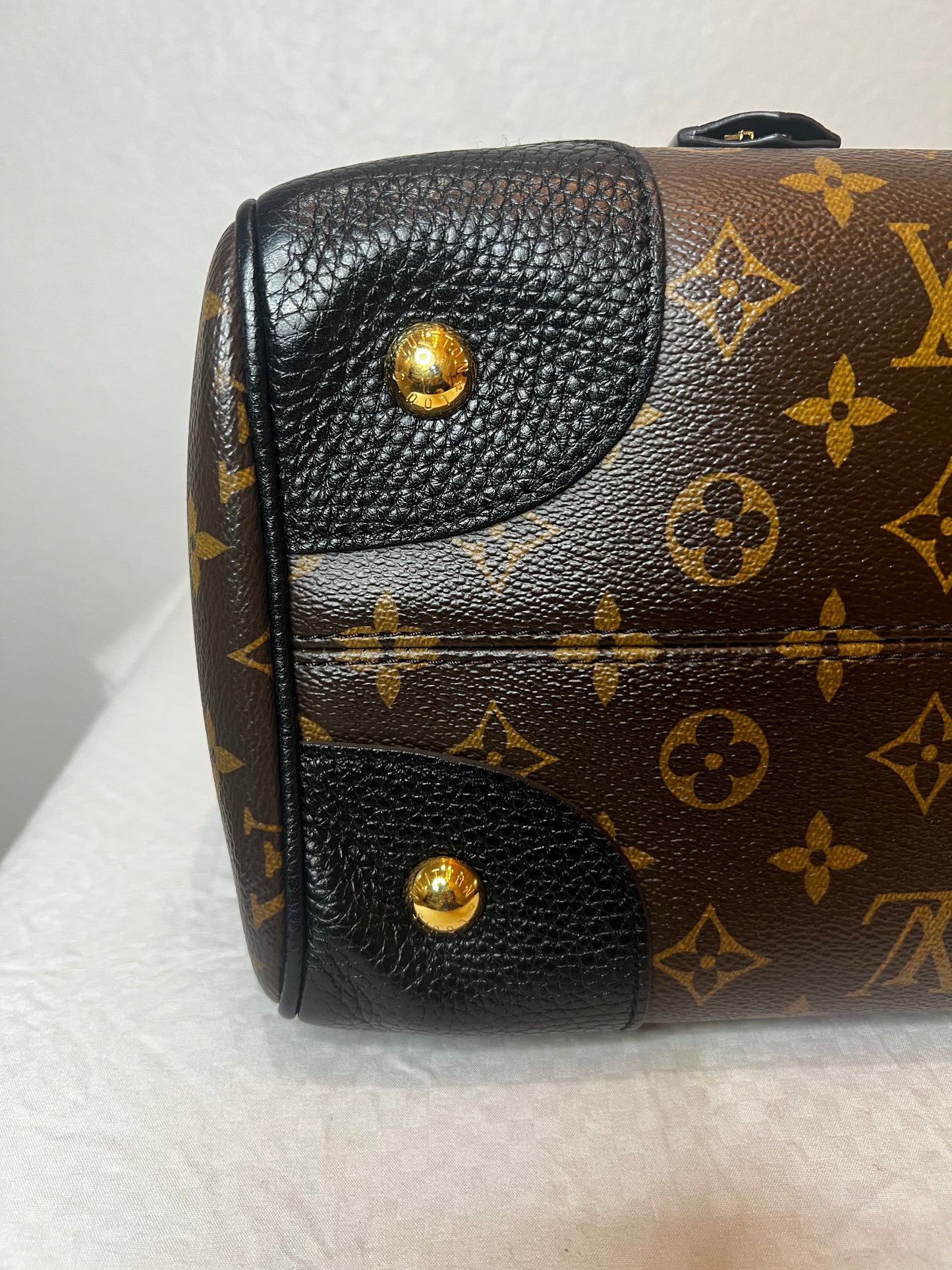 Pre Loved Louis Vuitton Retiro Handbag