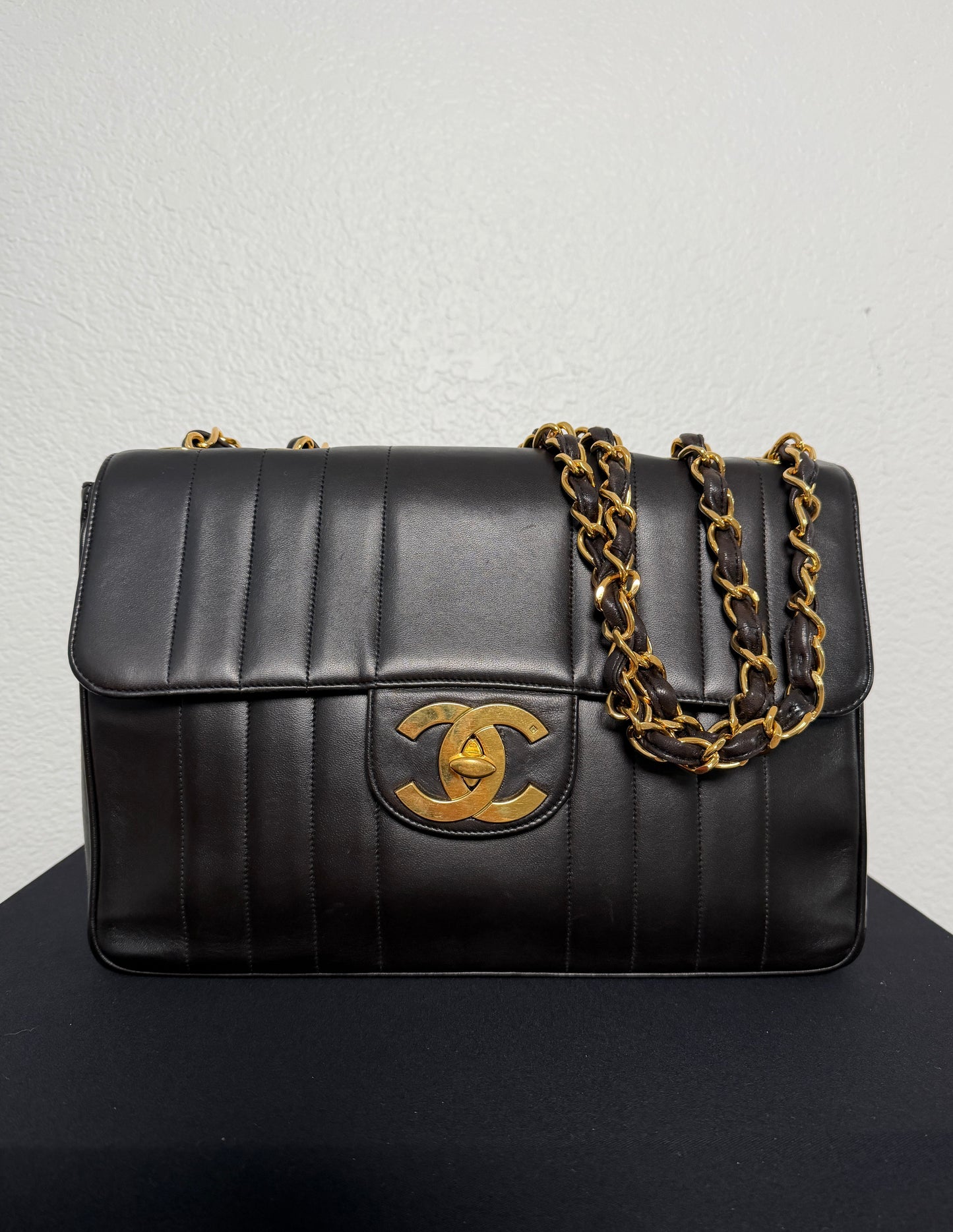 Vintage Chanel Jumbo Black Verticle Quilted Single Flap Bag