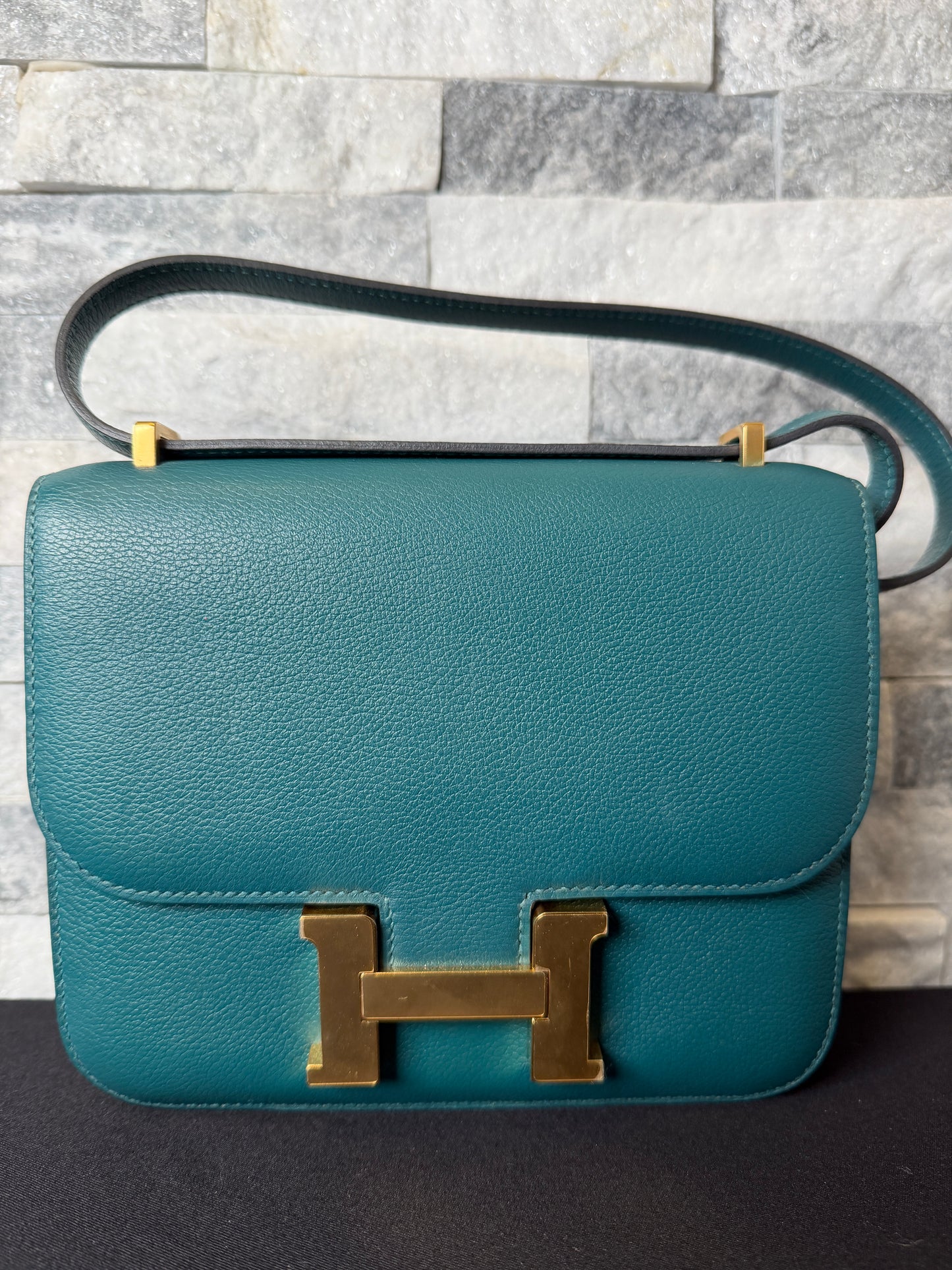 Hermès Constance 24 Evercolor Leather Shoulder Bag – Vert/Teal Green