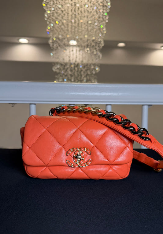 Chanel 19 Flap Bag Quilted Bag