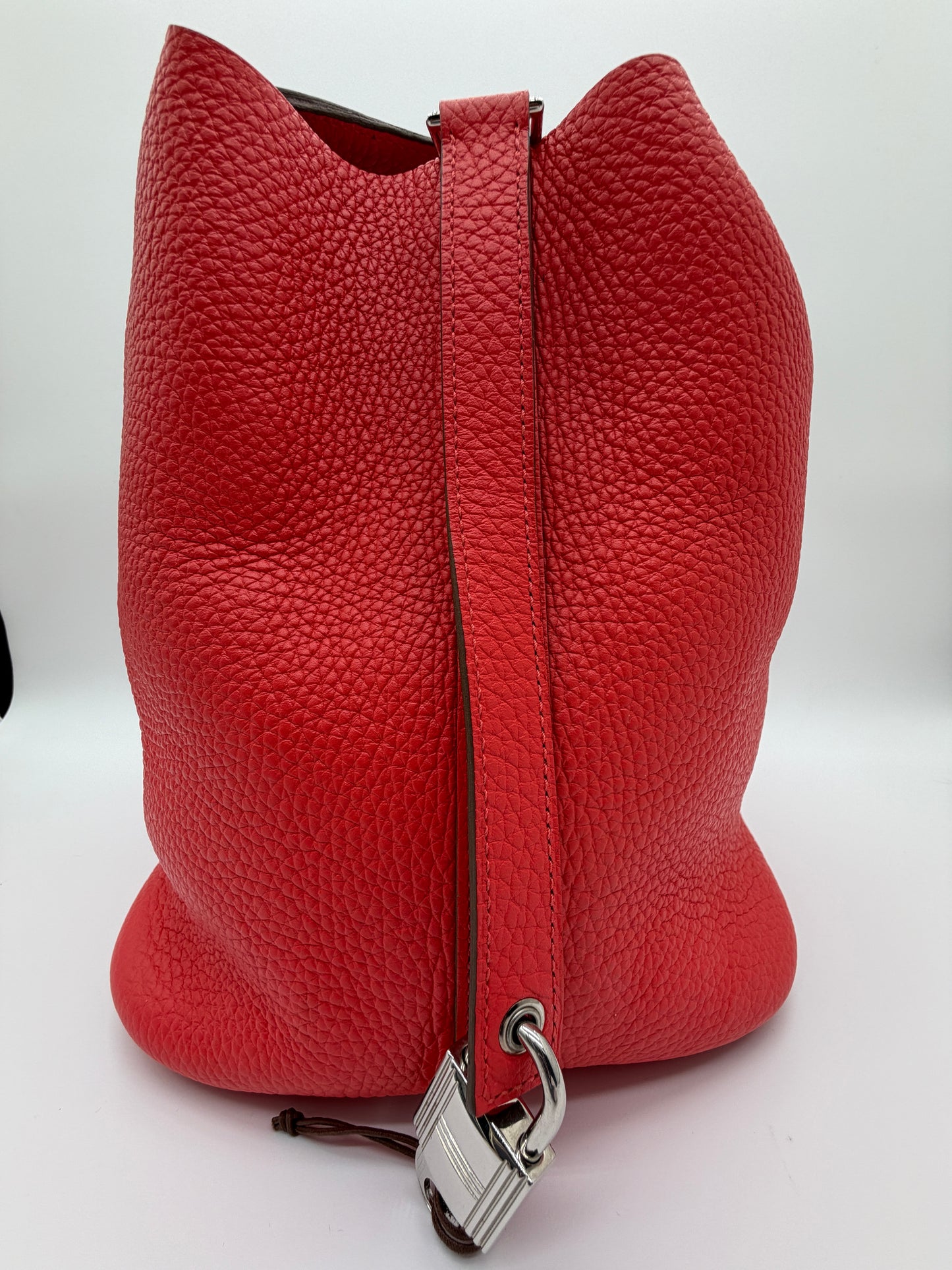 Hermès Picotin Lock 22 Rouge Casaque Clemence Leather Handbag lx483