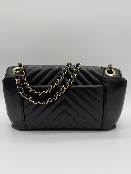 Chanel Daily Chevron Flap Bag - Black