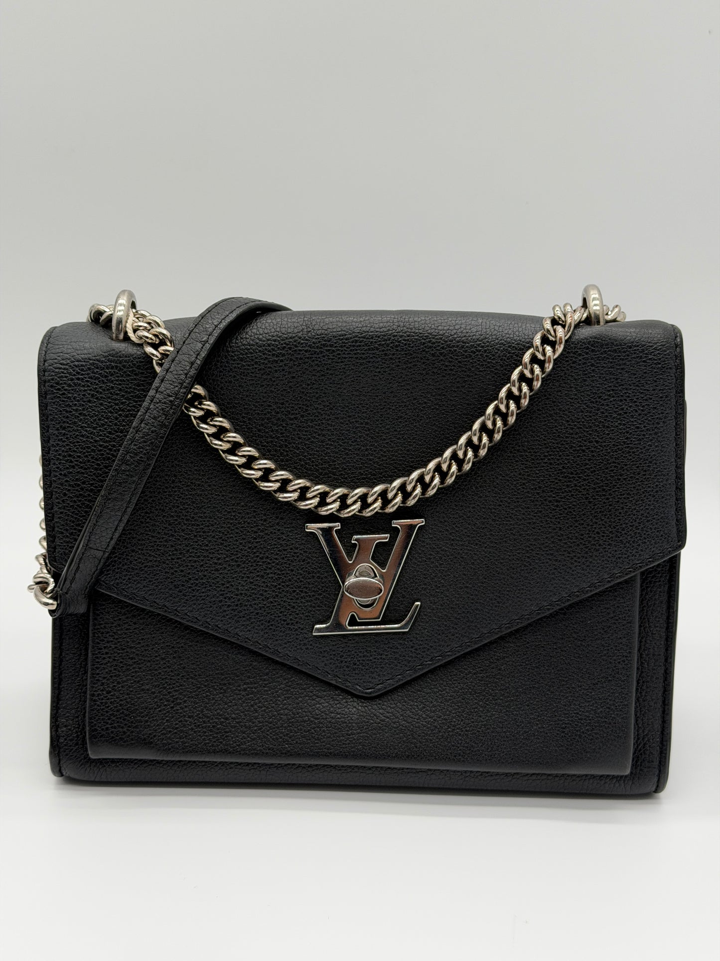 Louis Vuitton Lockme II BB Black Grained Calf Leather Chain Bag jd061