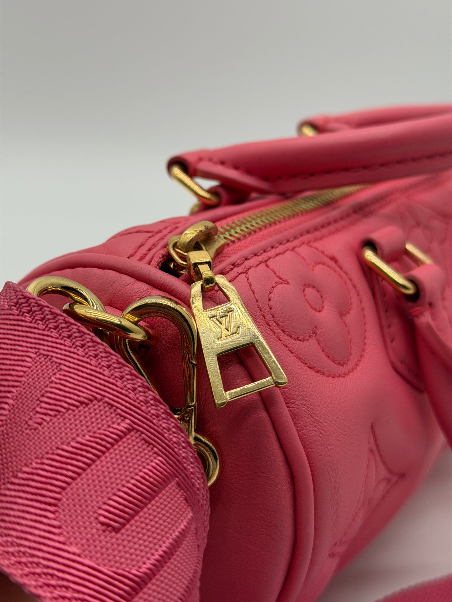 Louis Vuitton Speedy Bandoulière 20 Monogram Empreinte Leather Rose Miami lx823
