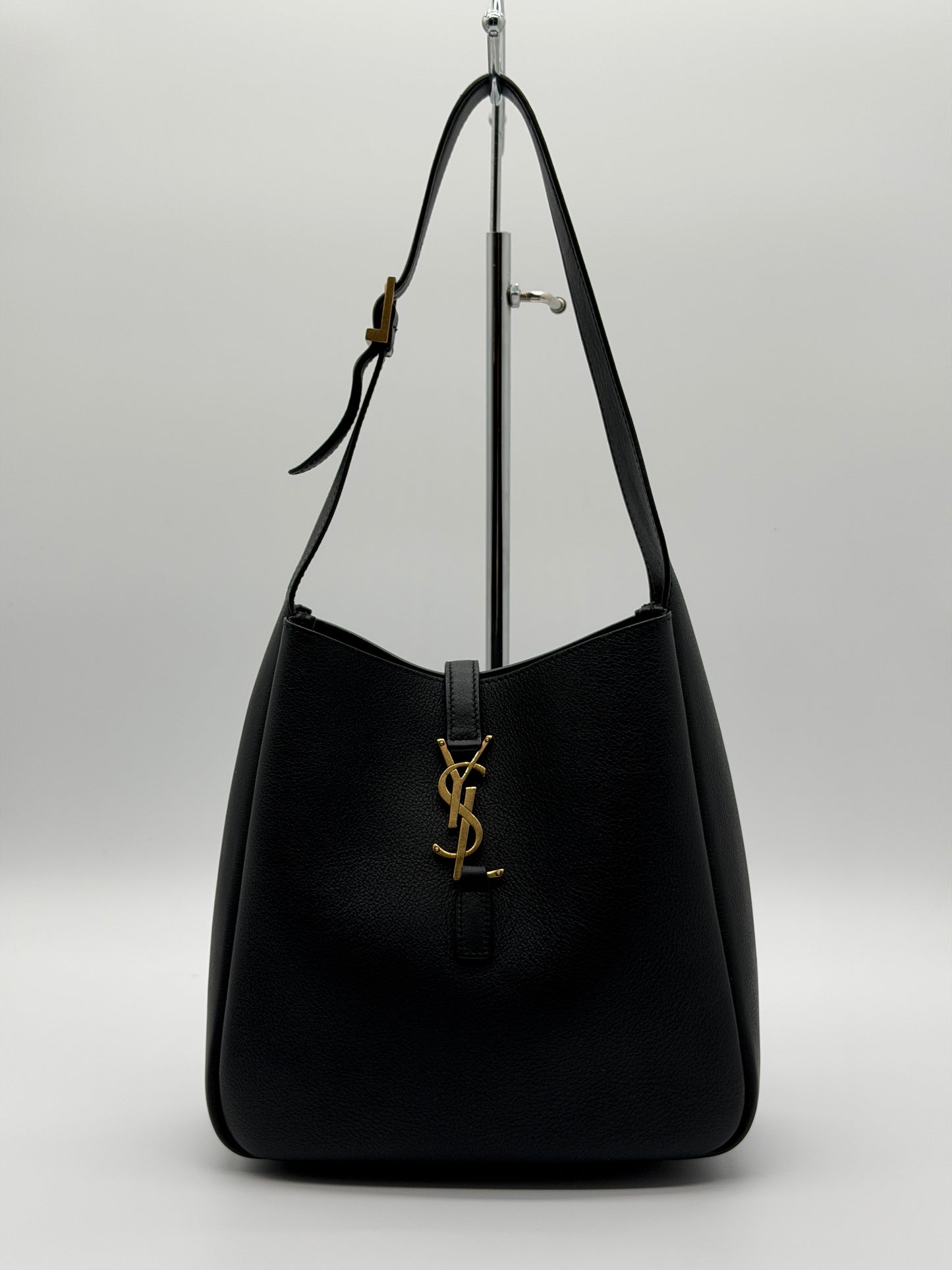 Saint Laurent Le 37 Small Bucket Bag in Black Grained Leather