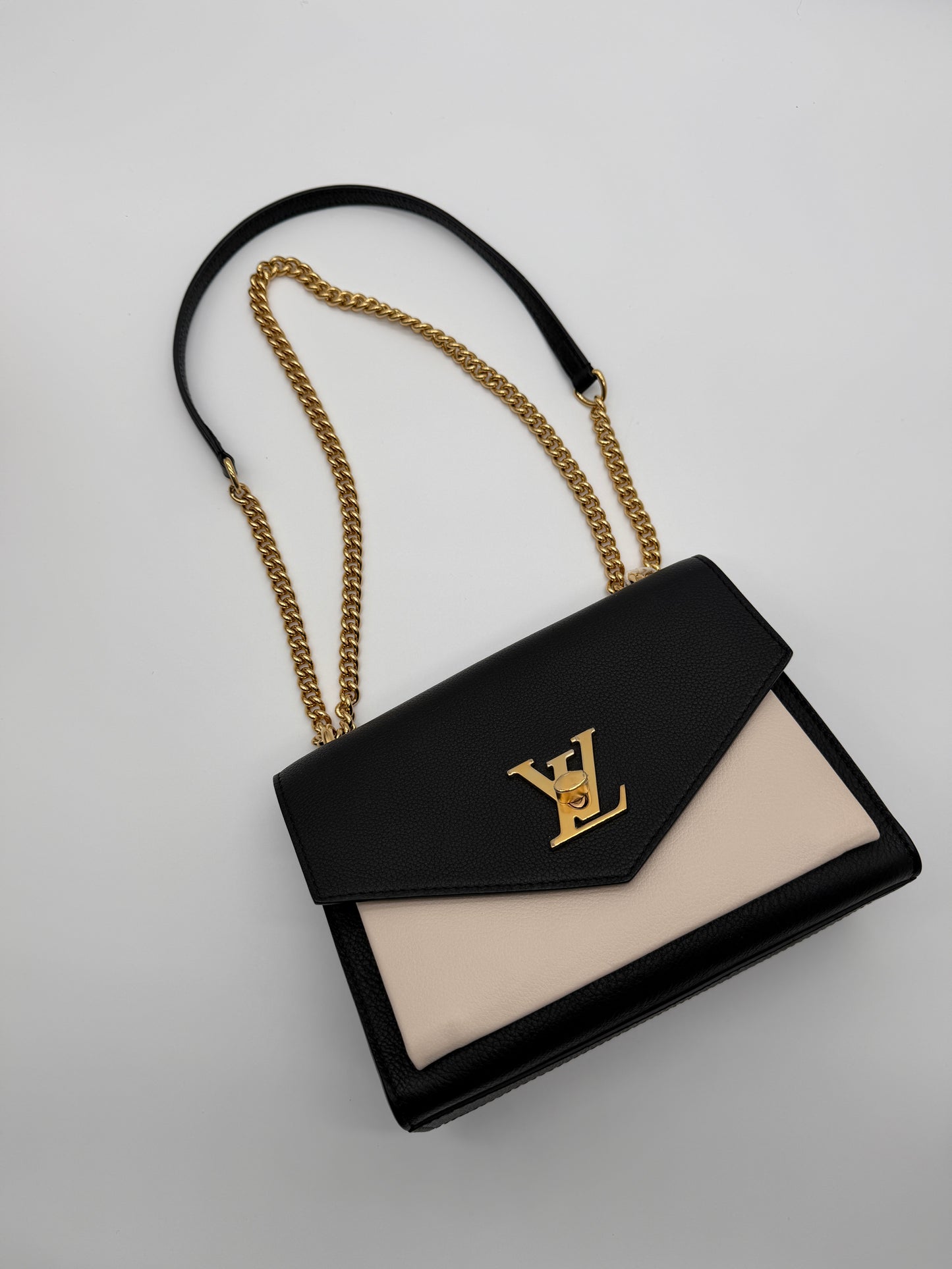 Louis Vuitton MyLockMe Chain Bag Black & White Grained Calf Leather