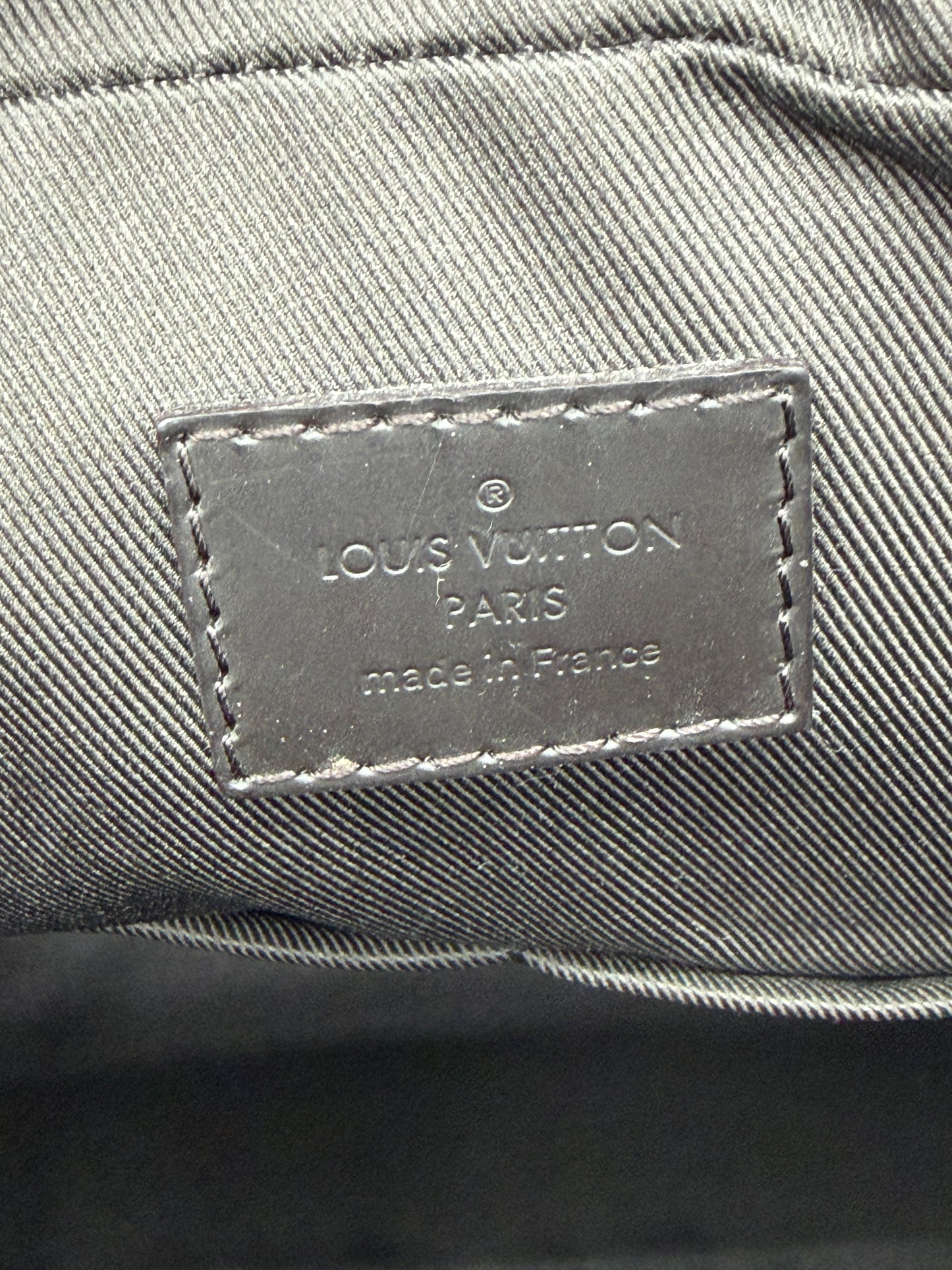 Louis Vuitton Chapman Brothers Nil PM Damier Ebene Messenger Bag lx893