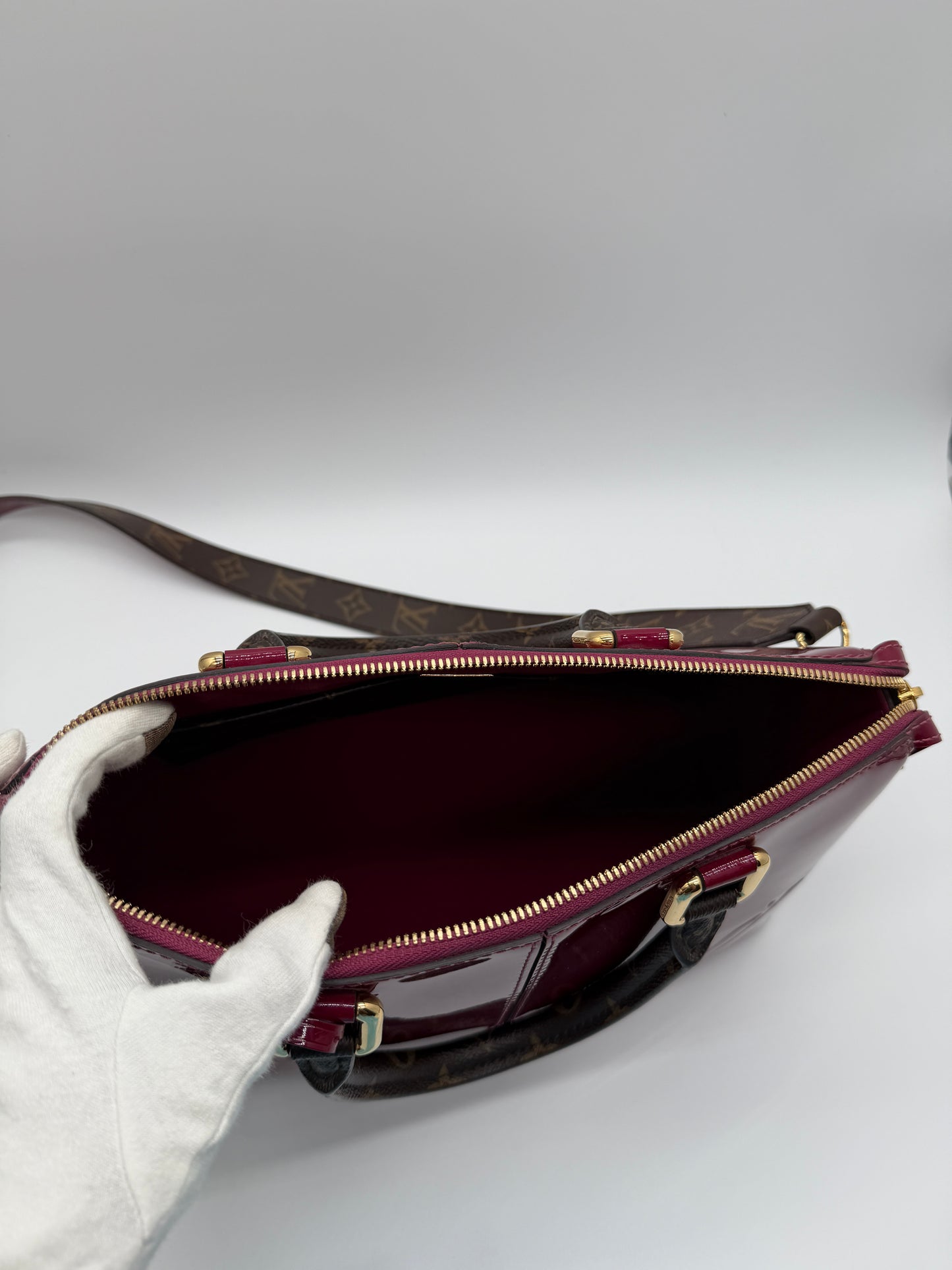 Louis Vuitton Miroir Tote Magenta Vernis Leather lx890