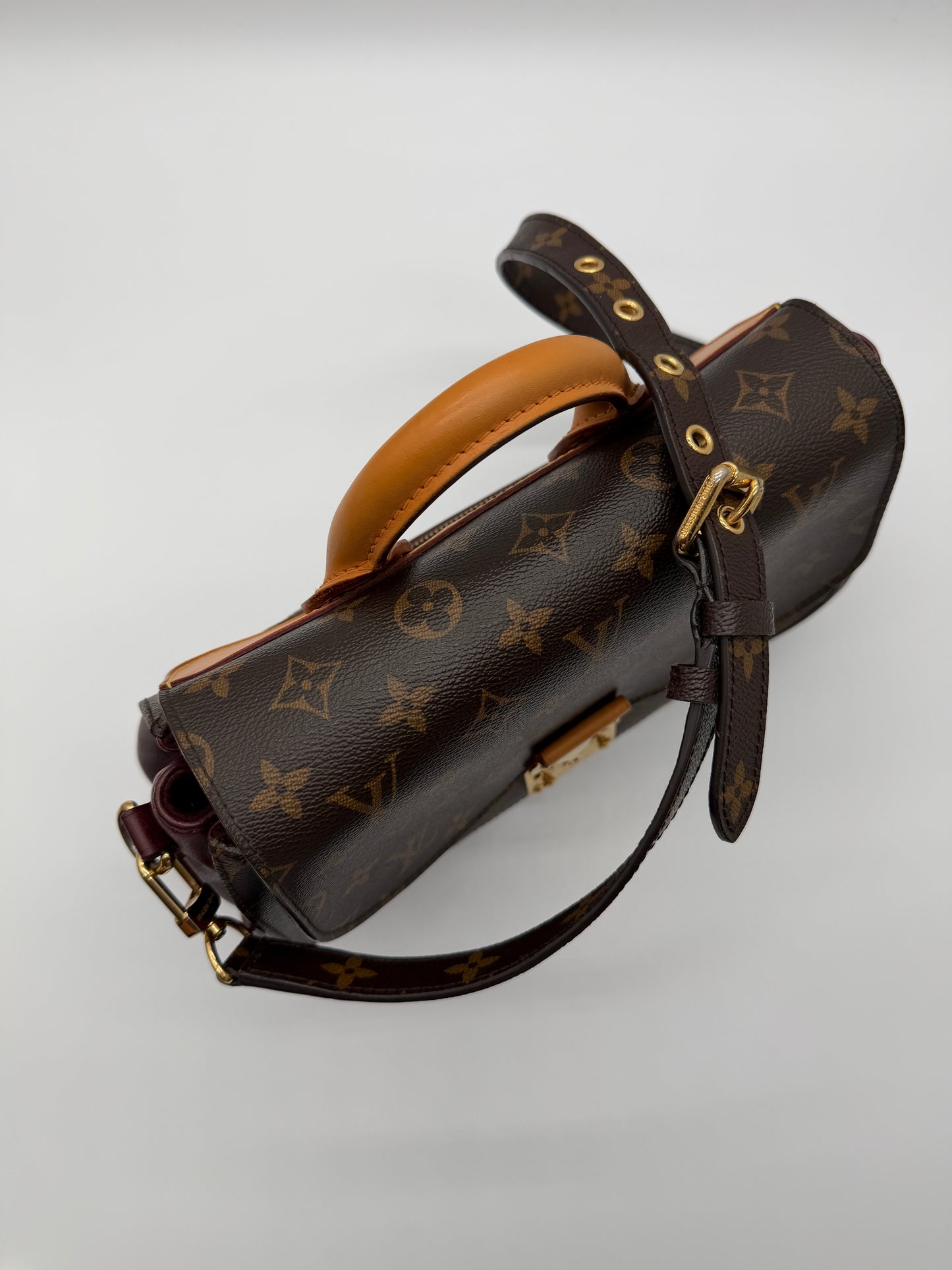 Louis Vuitton Monogram Eden MM Aurore Handbag lx883
