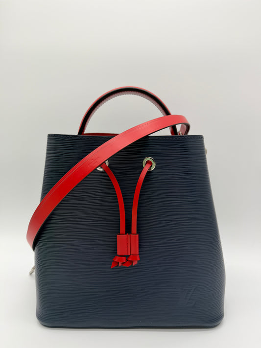 Louis Vuitton NéoNoé MM Bucket Bag