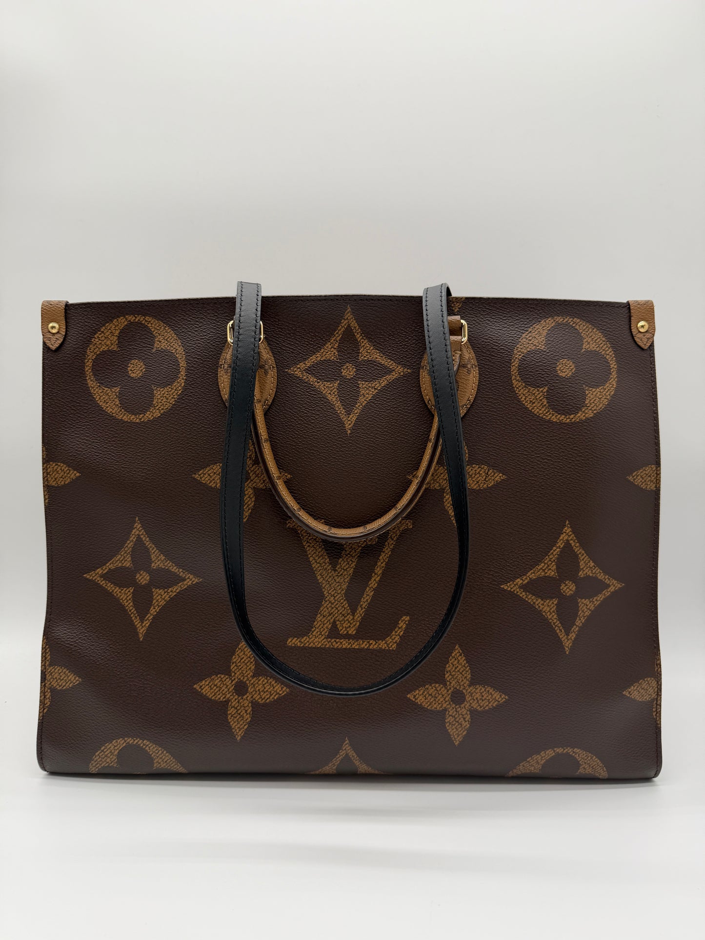 Louis Vuitton OnTheGo Monogram Giant Tote Bag lx879