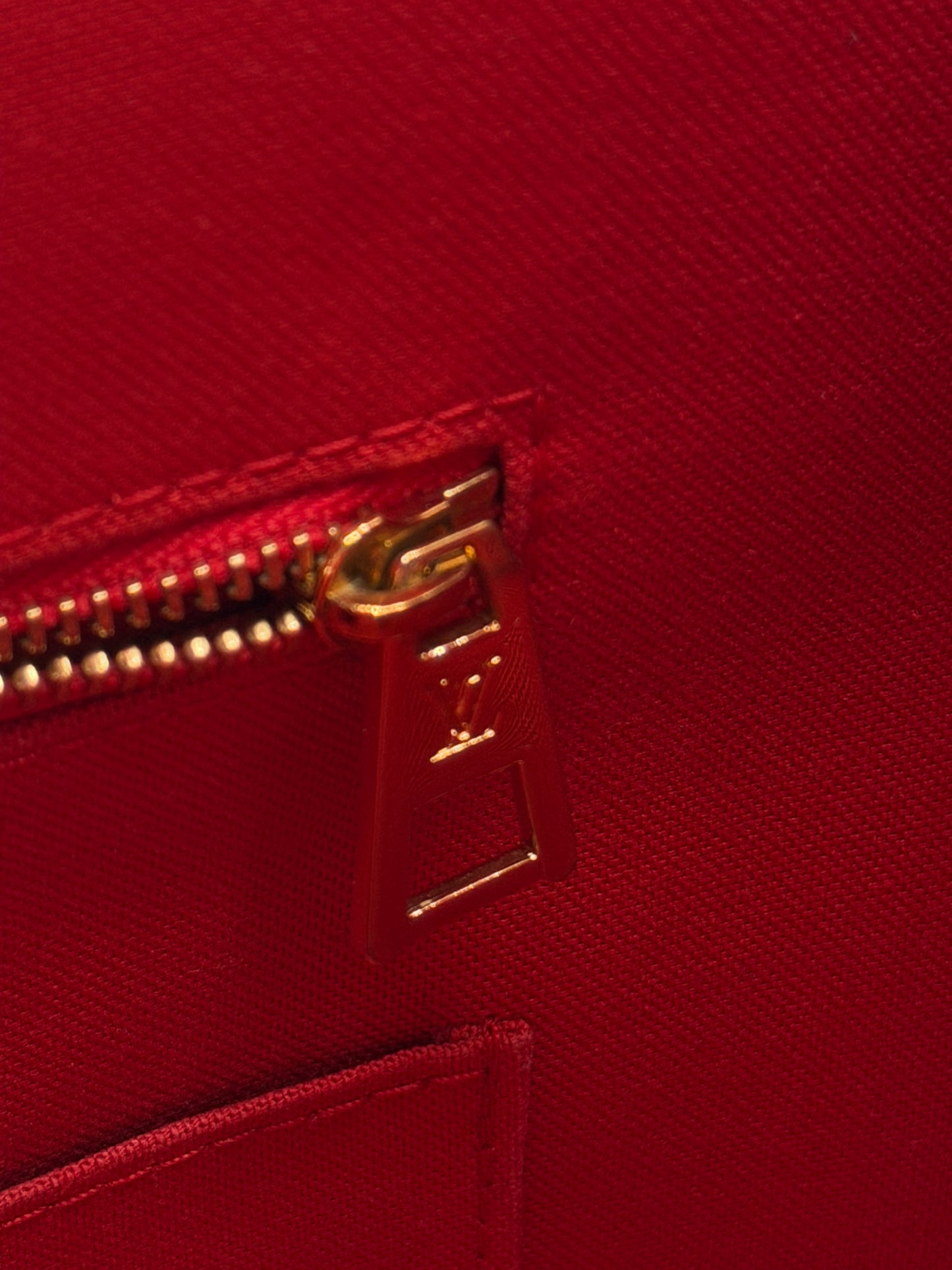 Louis Vuitton OnTheGo Monogram Giant Tote Bag