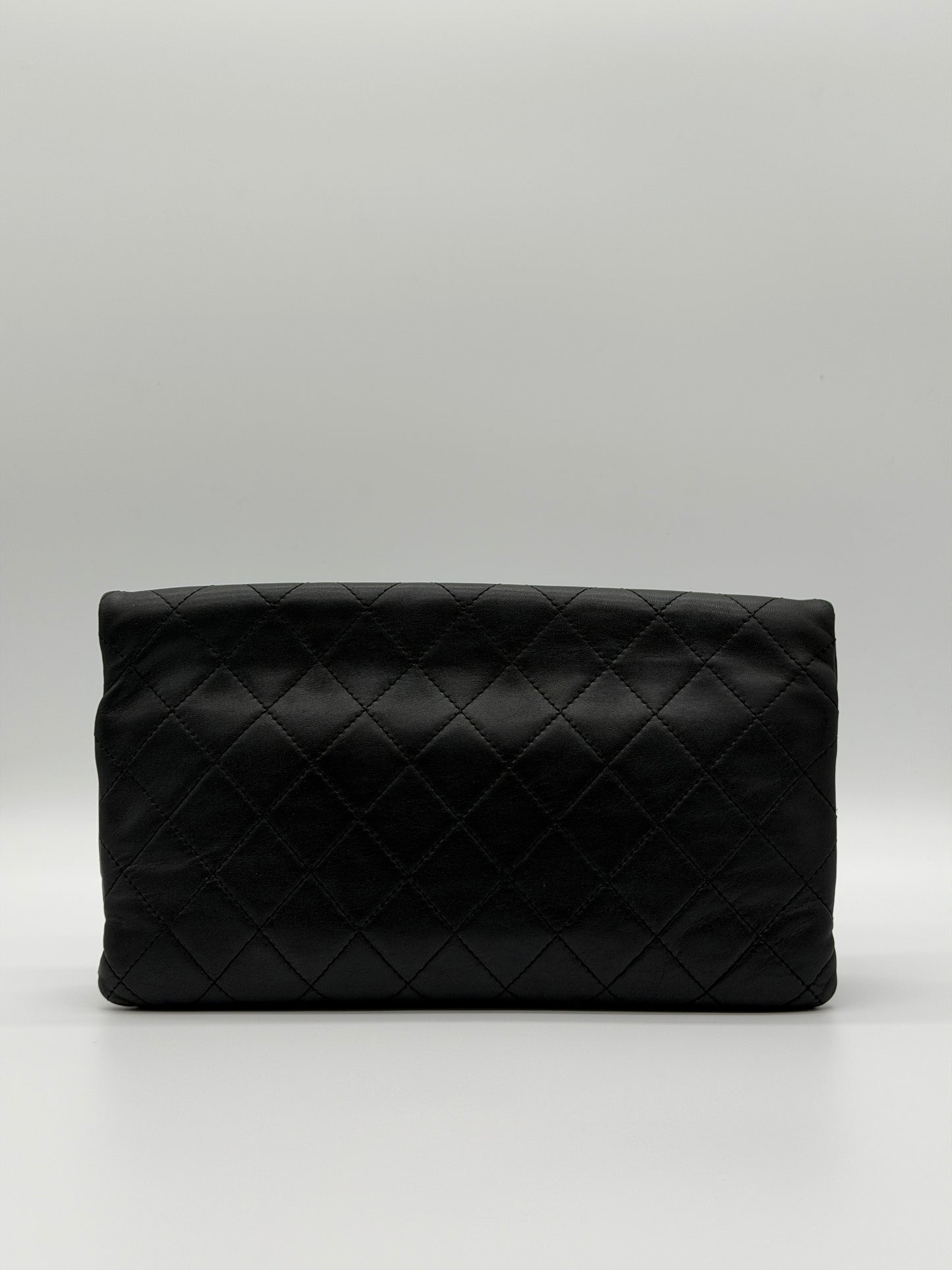 Chanel CC Foldover Quilted Caviar Leather Clutch – Black lx668