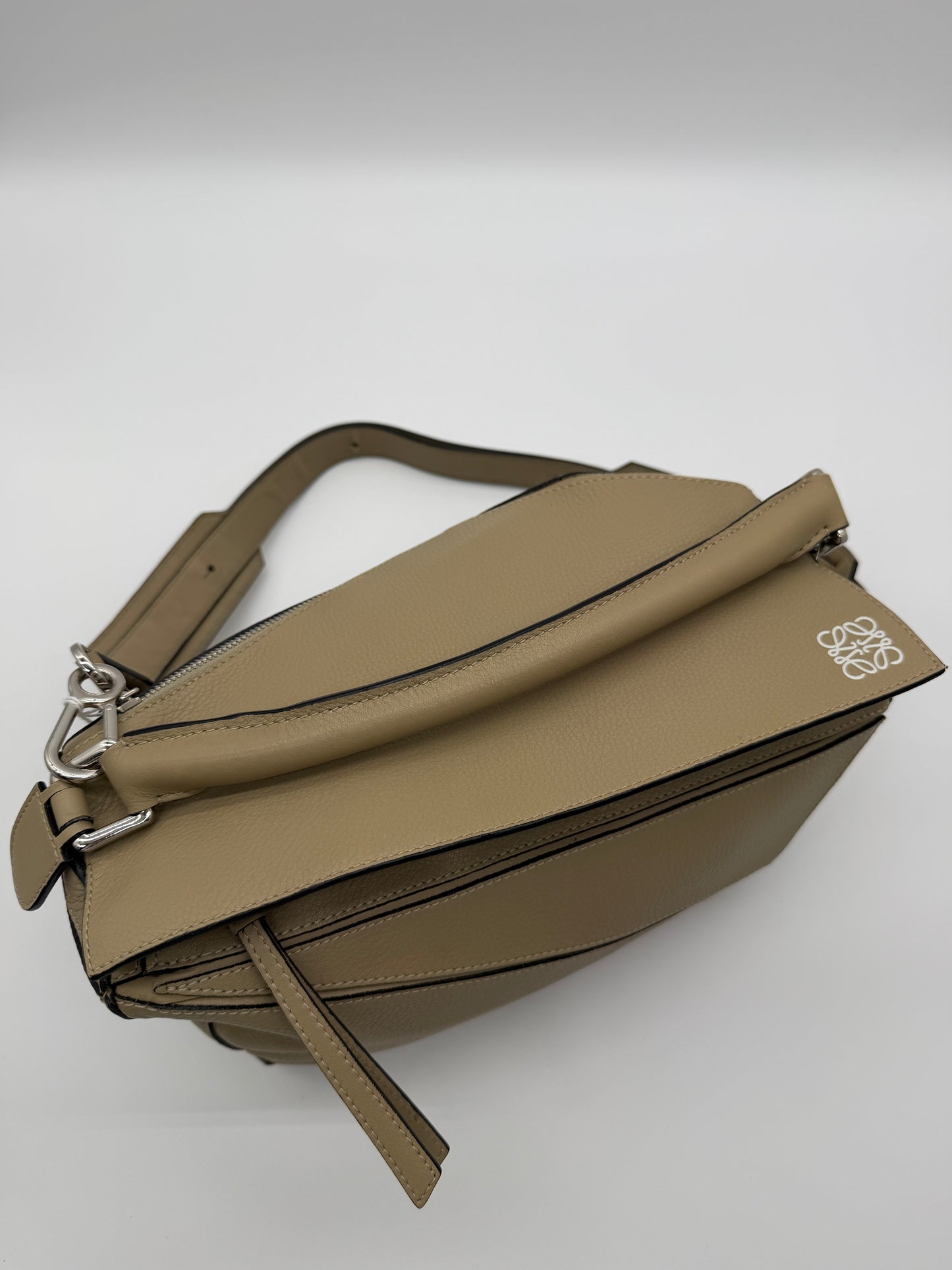 Loewe Puzzle Bag in Sand Calfskin Leather XYP29