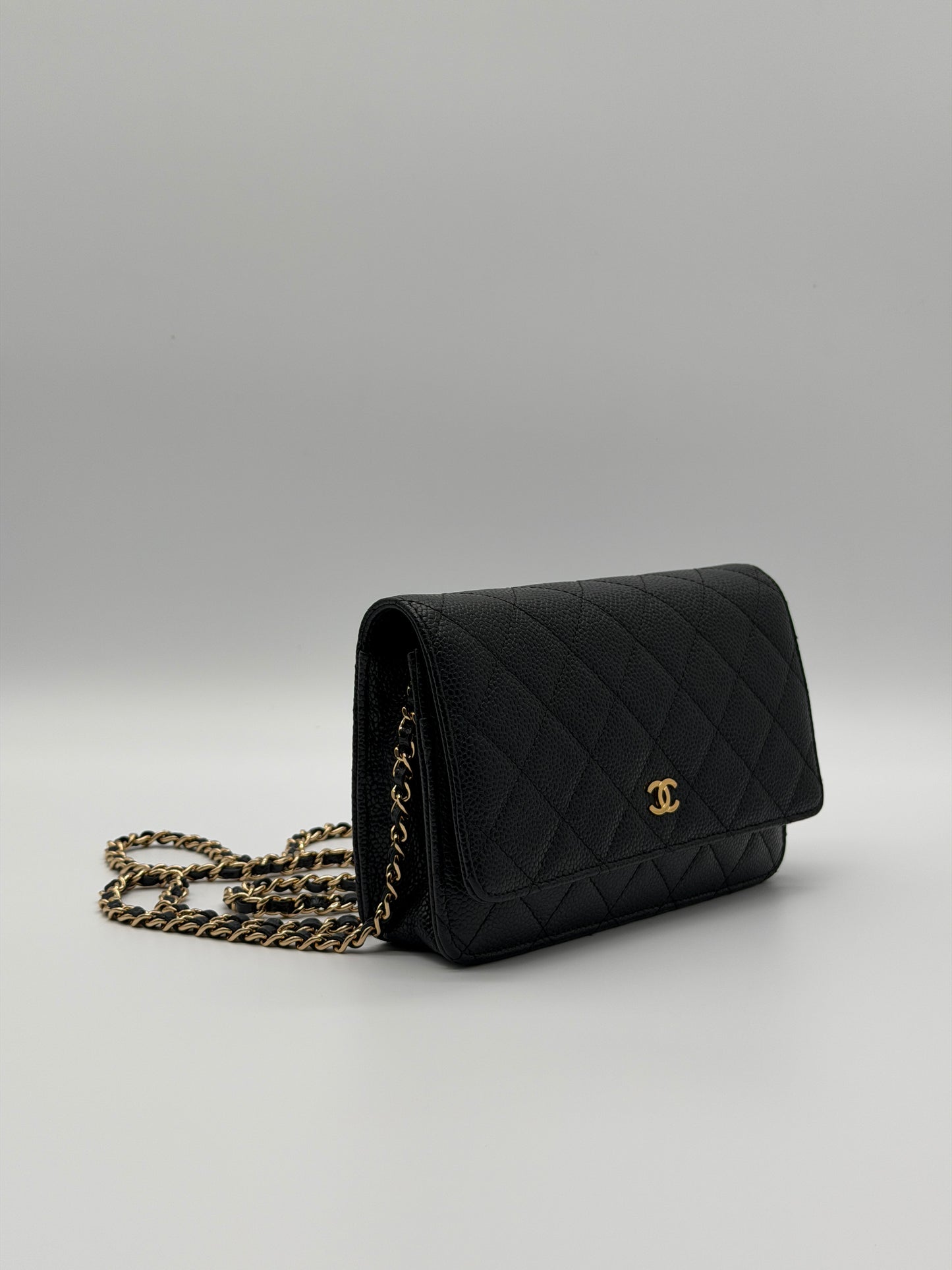 Chanel Classic Black Caviar Quilted Wallet on Chain yyp31