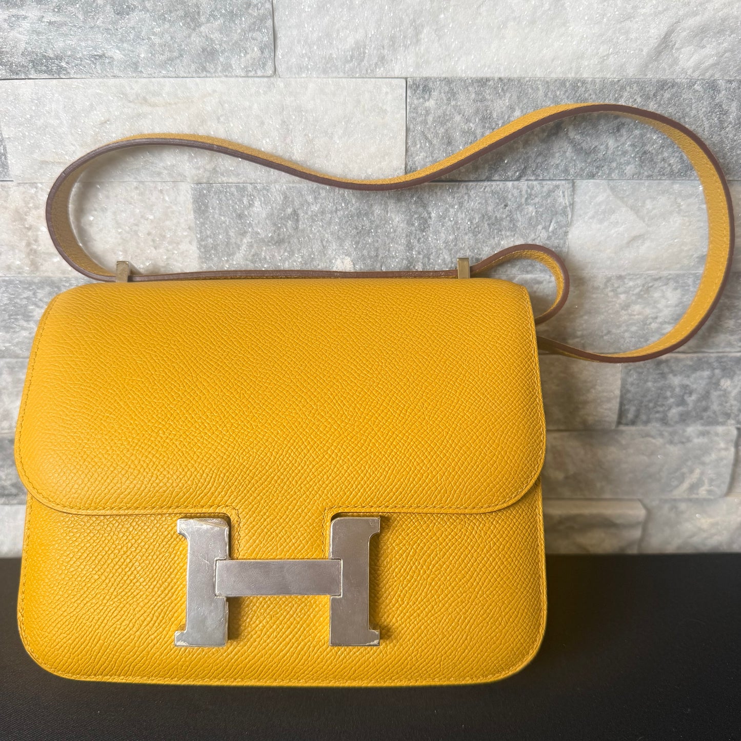 Hermès Constance 24 Epsom Leather Shoulder Bag – Jaune Ambre