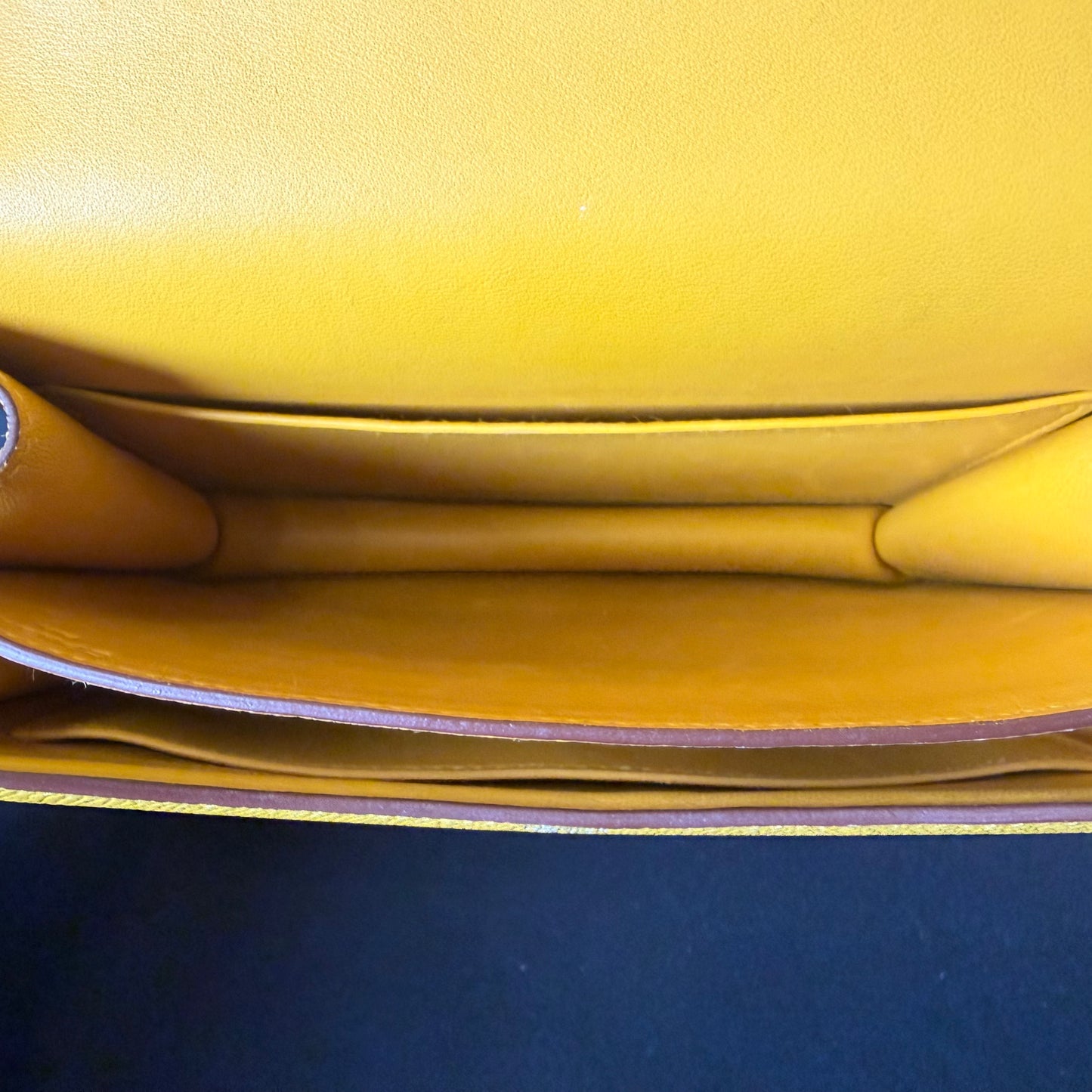 Hermès Constance 24 Epsom Leather Shoulder Bag – Jaune Ambre