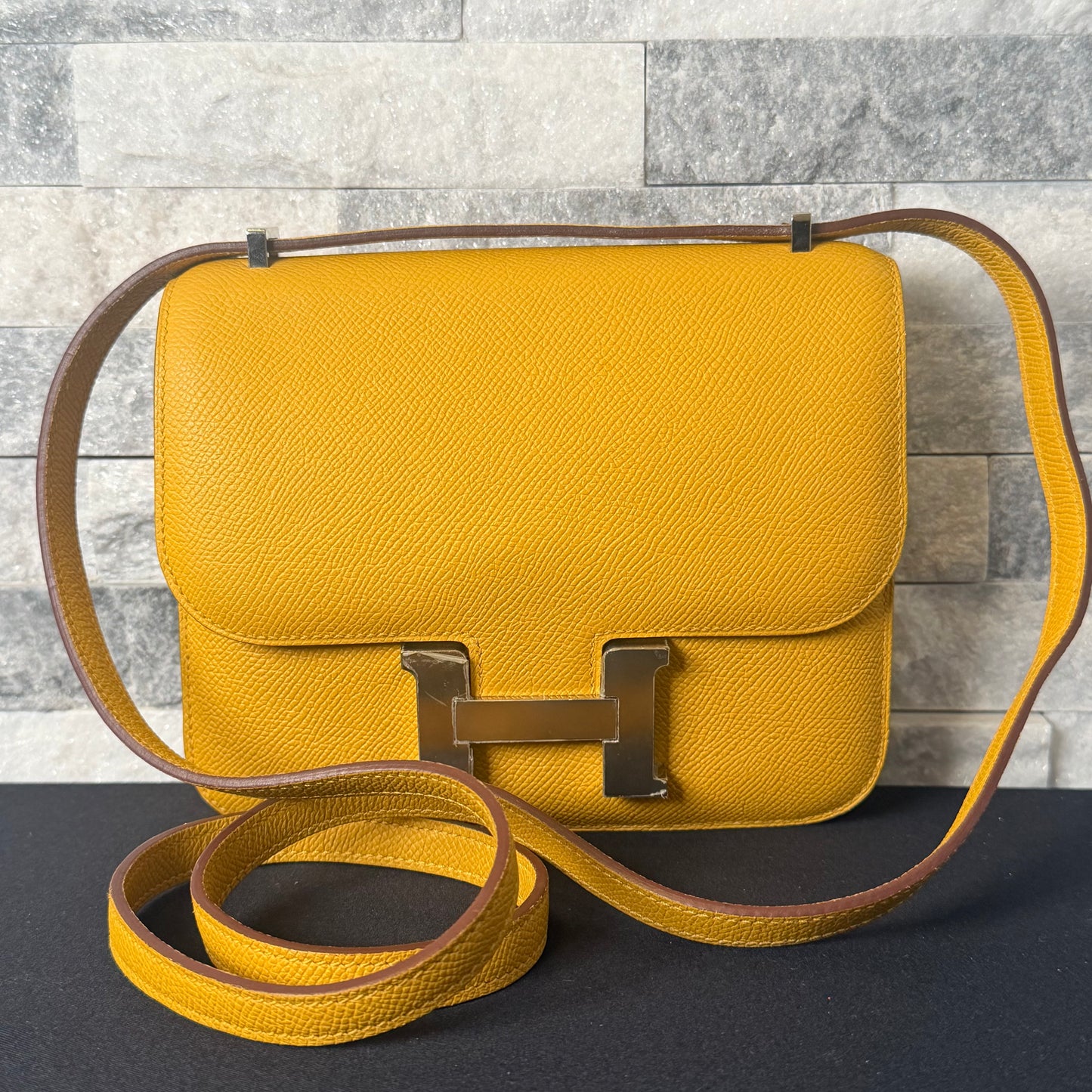 Hermès Constance 24 Epsom Leather Shoulder Bag – Jaune Ambre