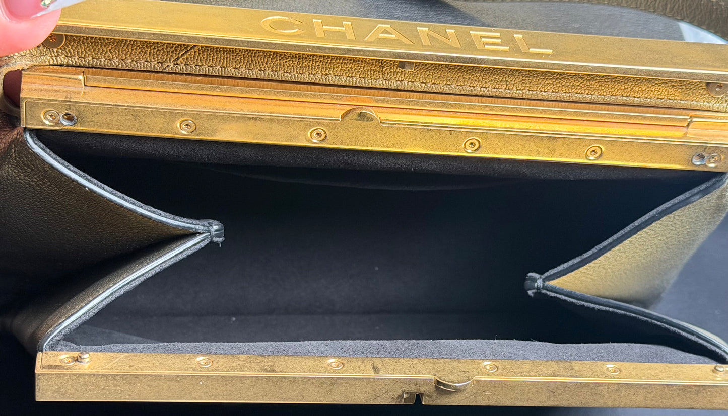 Chanel 2019 Métiers d'Art Paris–Egypt Kheops Pyramid Bag in Gold Ombré Lambskin