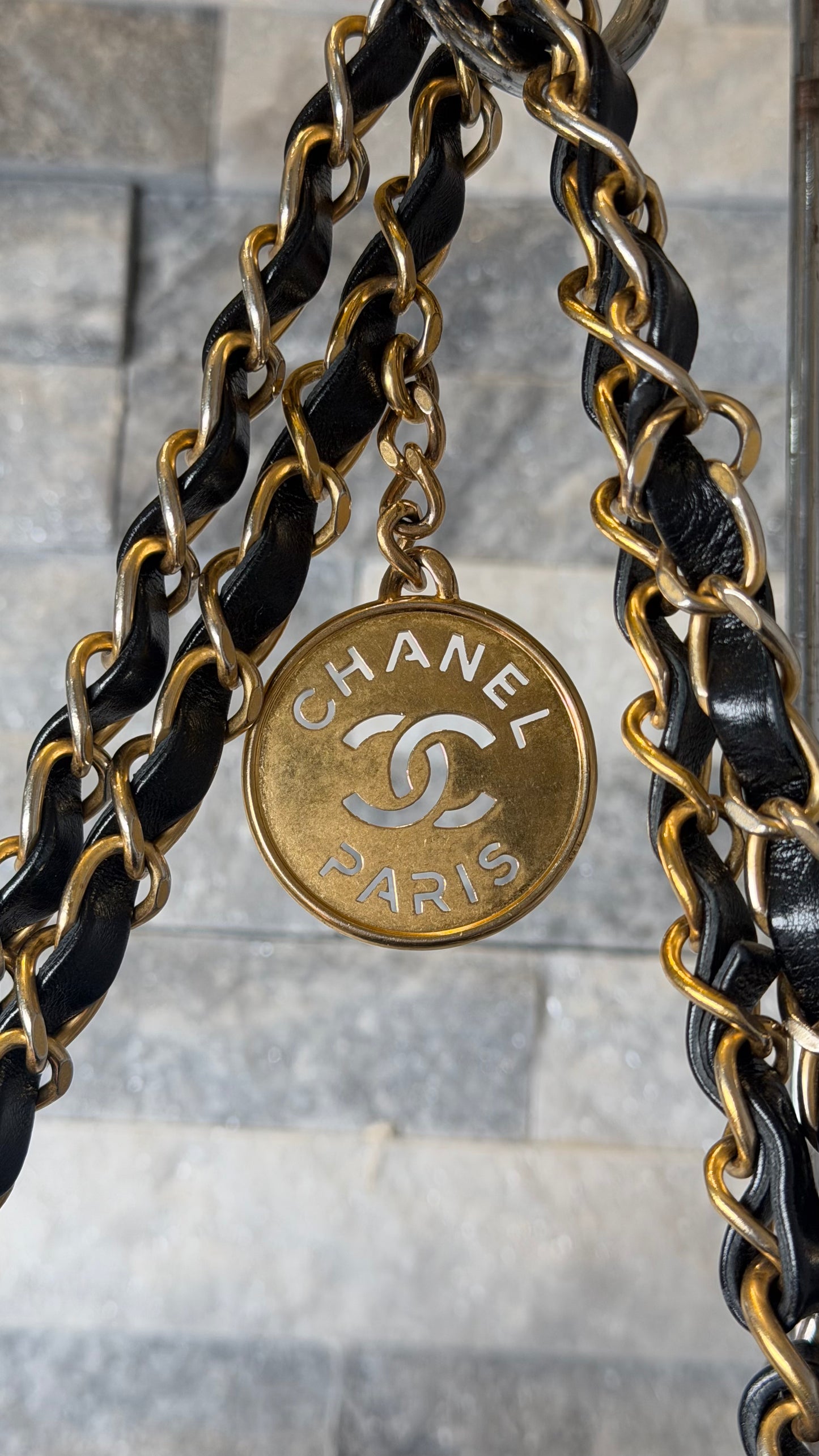 Chanel 22 Small Shiny Calfskin Leather Chain Shoulder Bag Black Gold Hardware