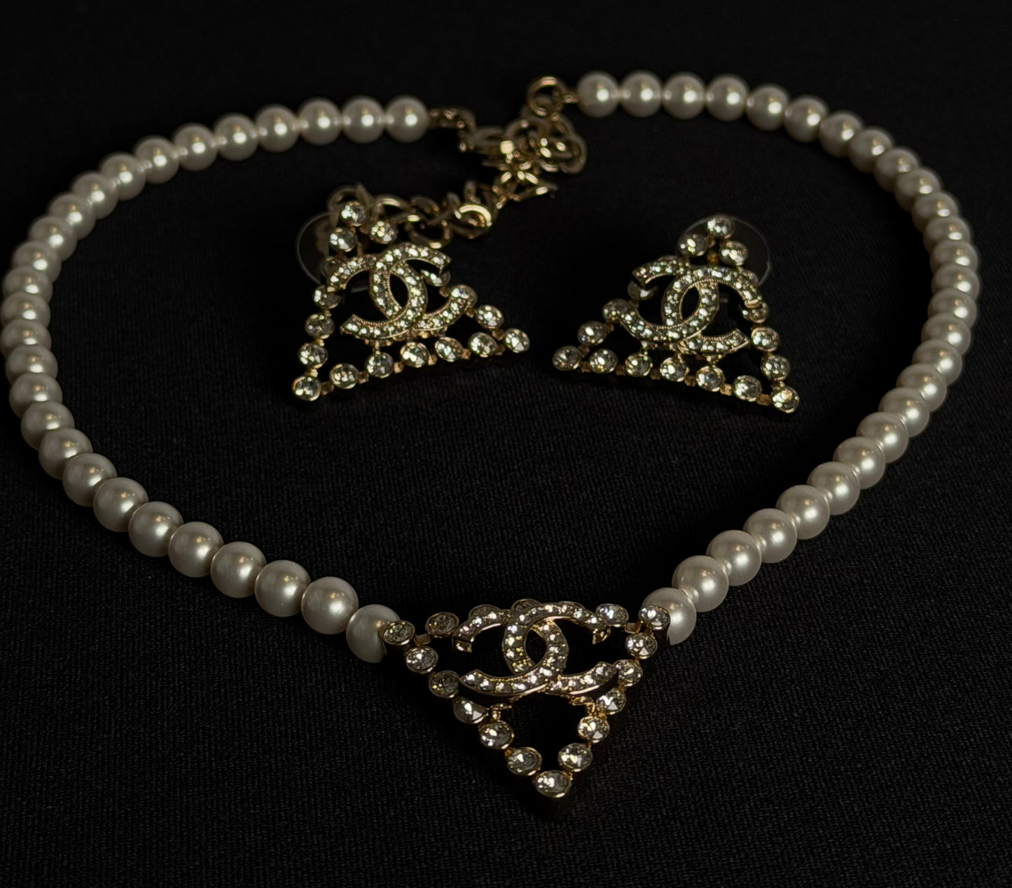 Chanel CC Pearl & Crystal Necklace & Earrings Jewelry Set