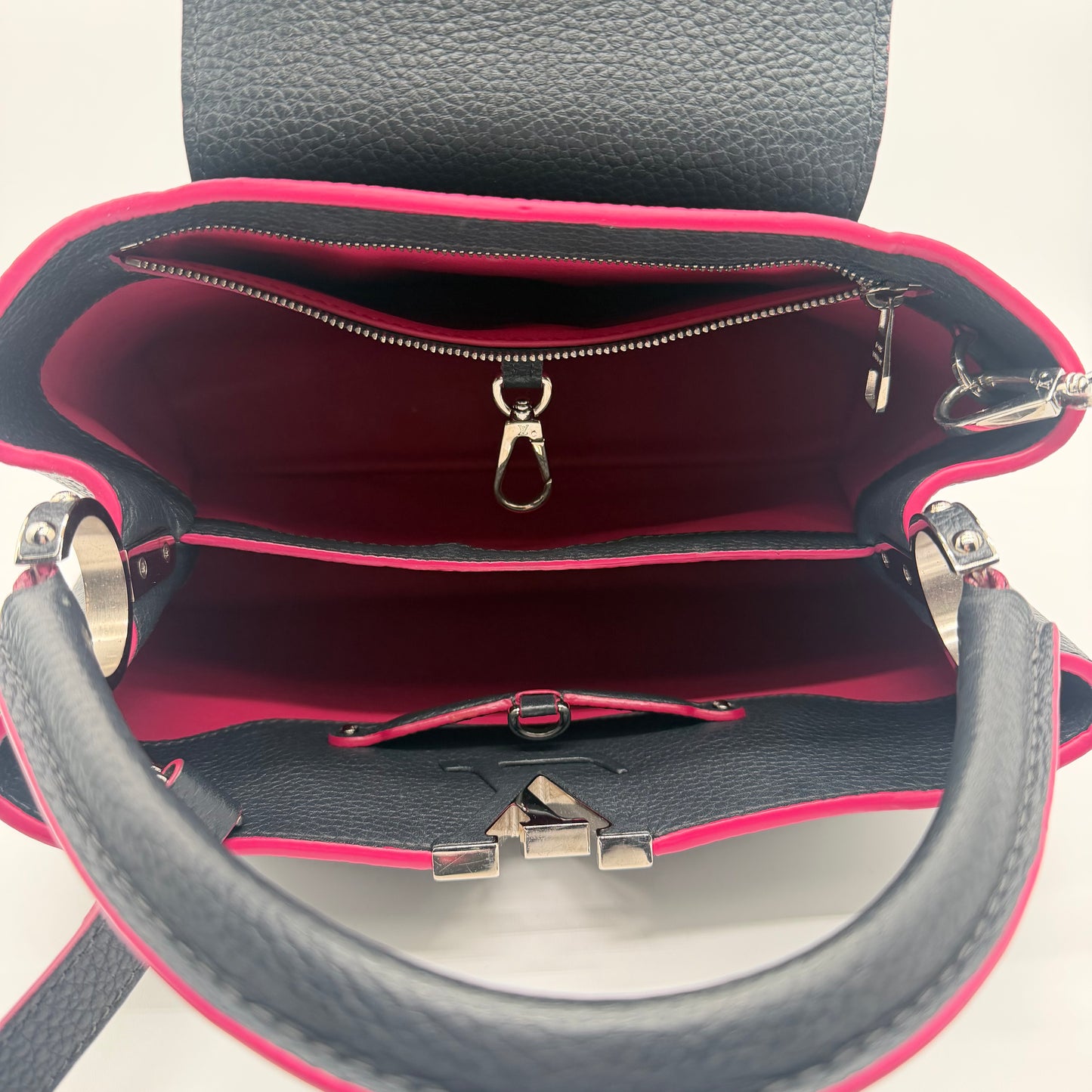 Louis Vuitton Capucines BB Black Taurillon Leather with Fuchsia Interior
