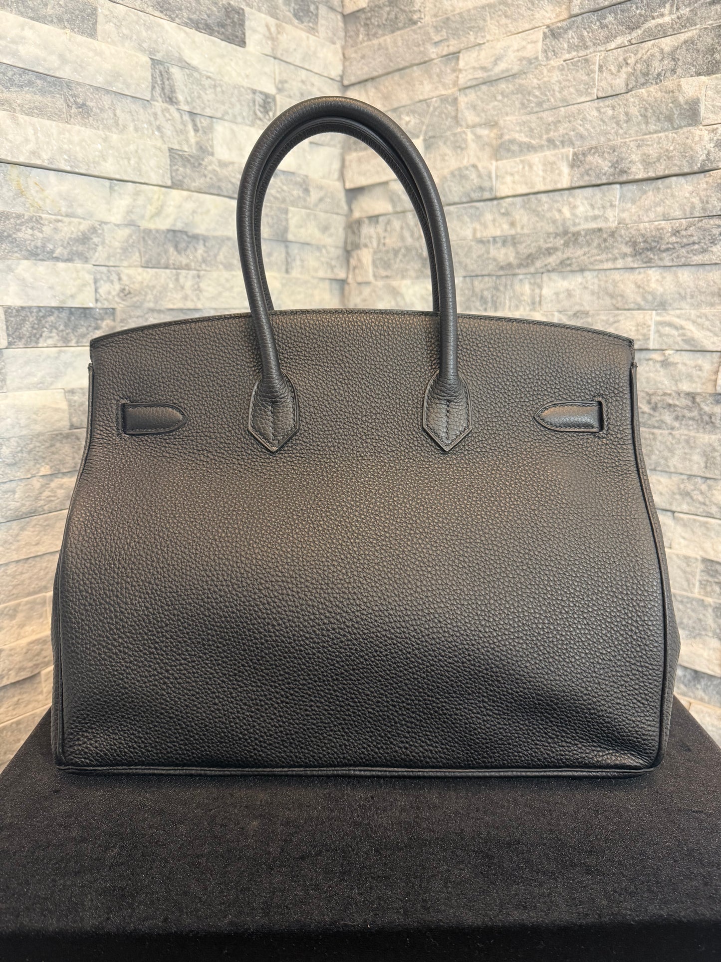 Hermès Birkin 35cm Tote – Black Togo Leather with Gold Hardware Pre-Loved 2013